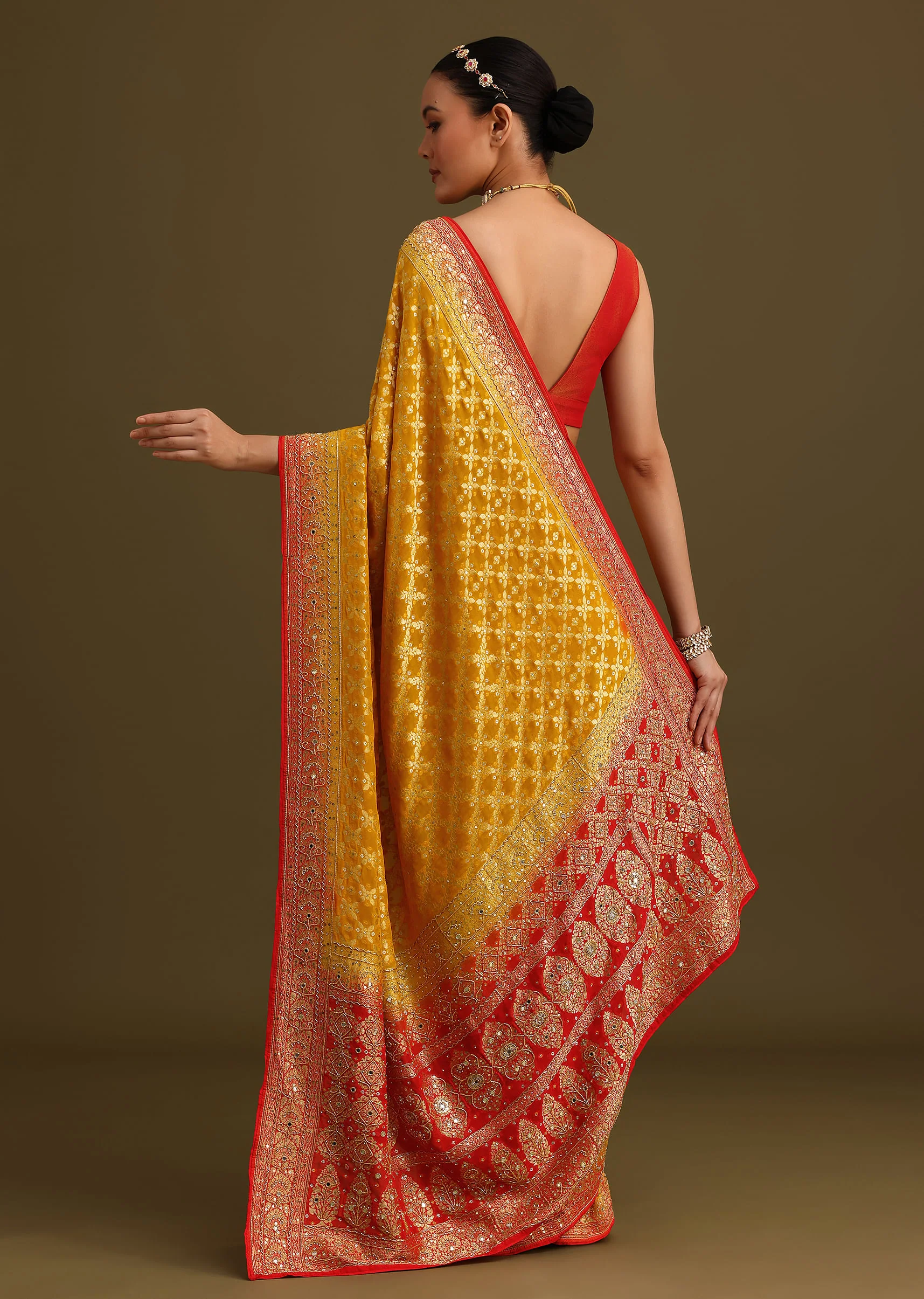 Yellow Khaddi Georgette Bandhani Weave Cutdana Saree - Image 5