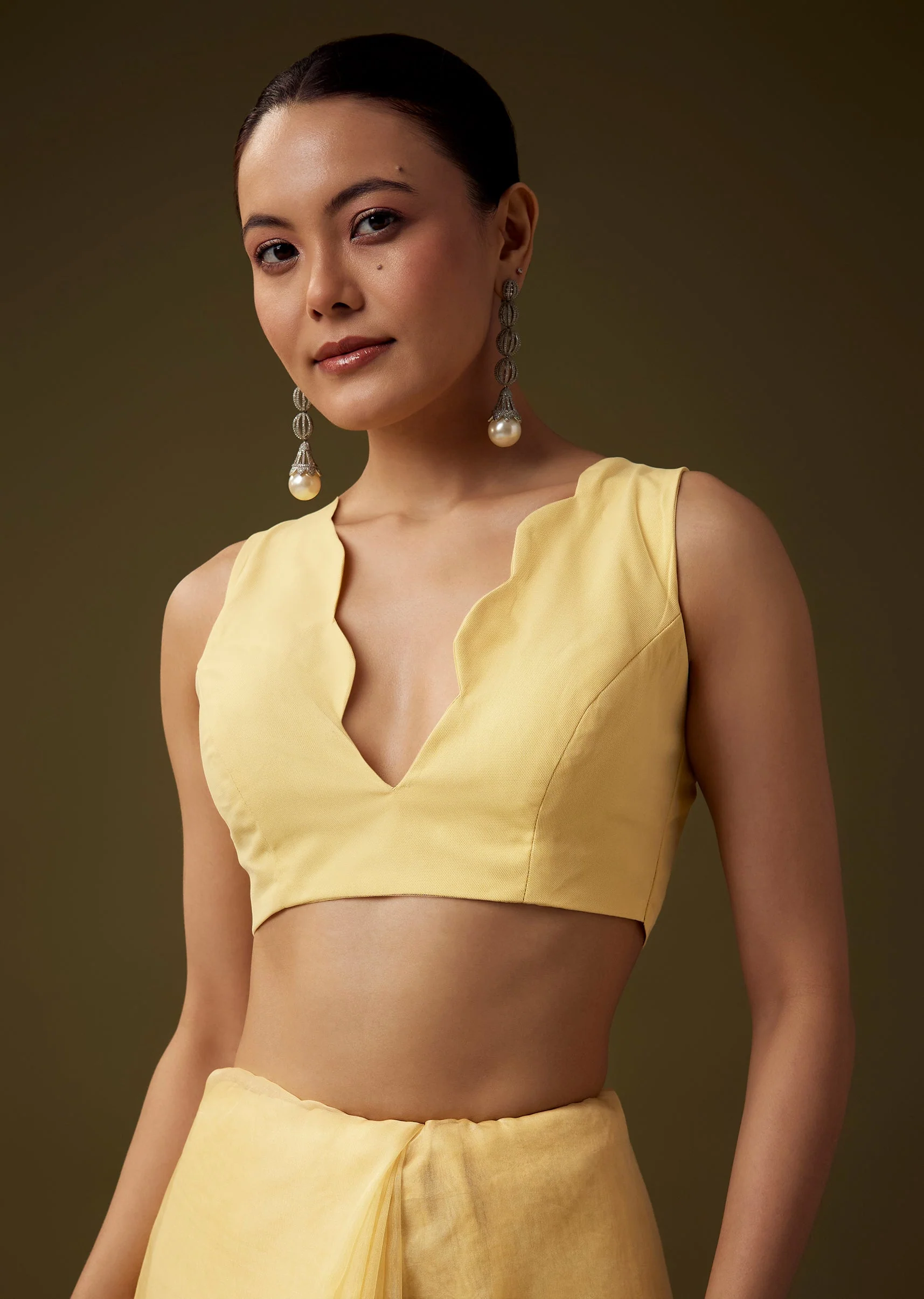 Yellow Organza Embroidered Saree with Unstitched Blouse - Image 7