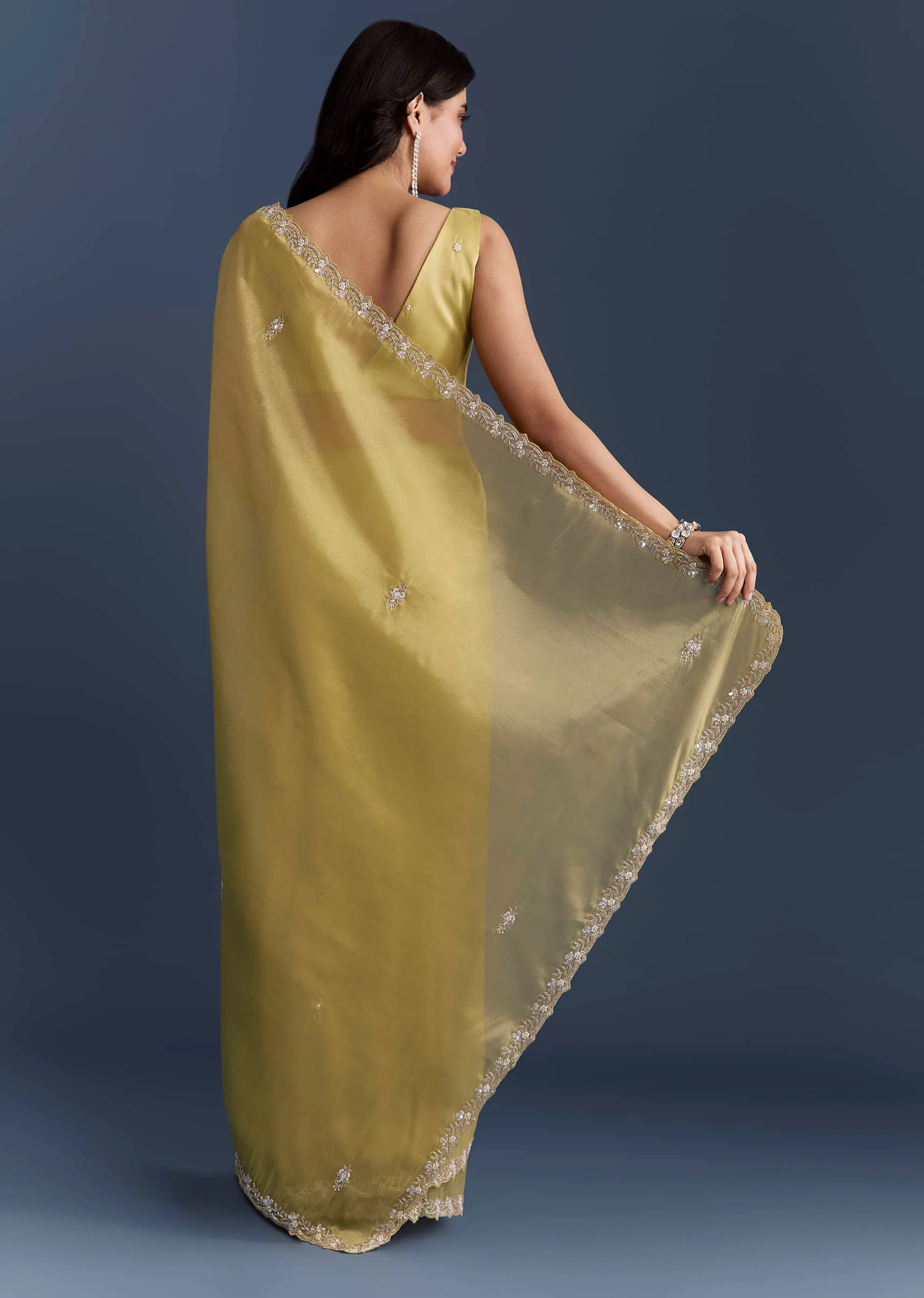 Yellow Tissue Saree With Heavy Hand Embroidery - Image 4