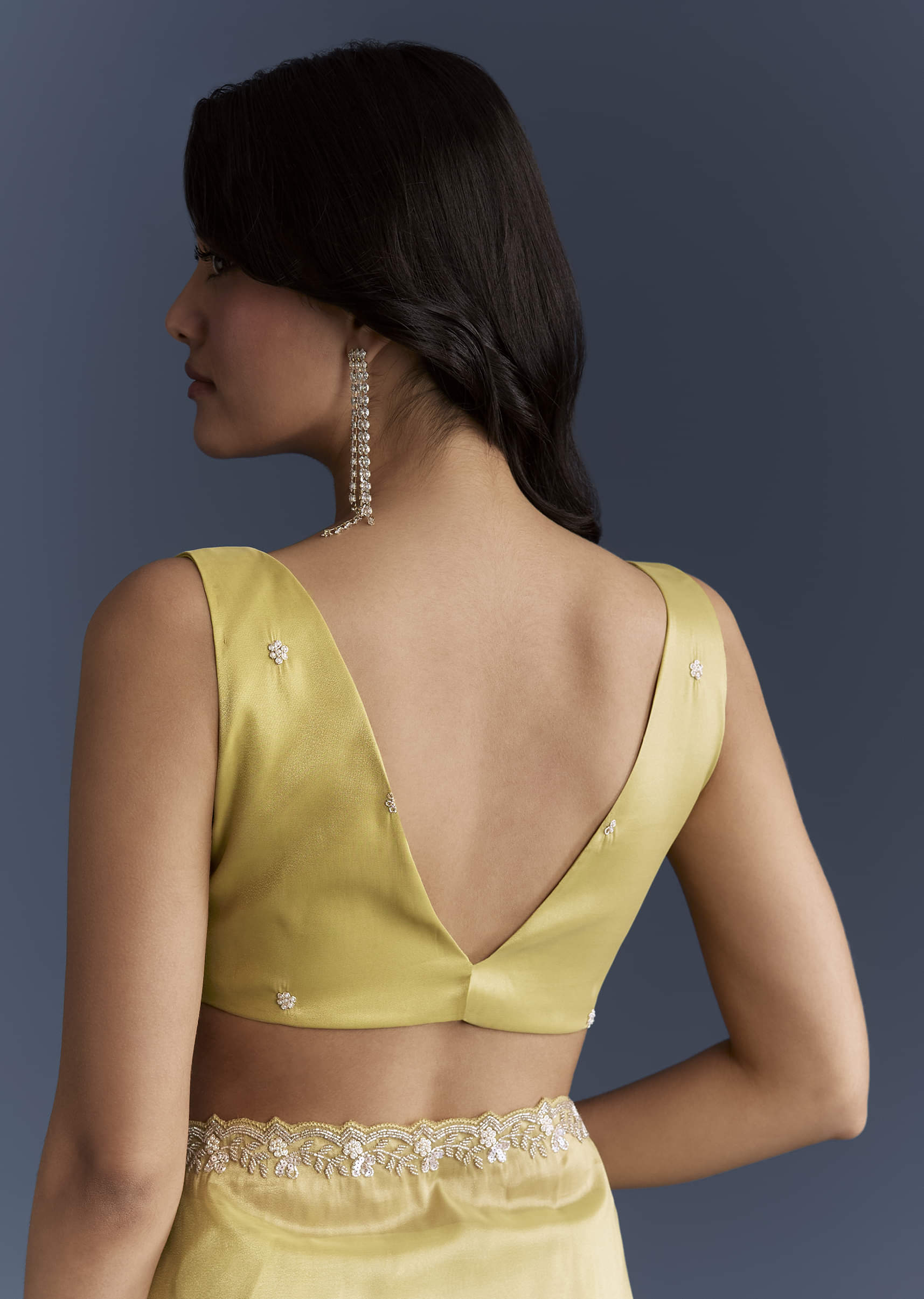 Yellow Tissue Saree With Heavy Hand Embroidery - Image 8